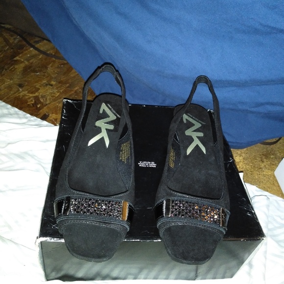 Anne klein sport sandles - Picture 4 of 5